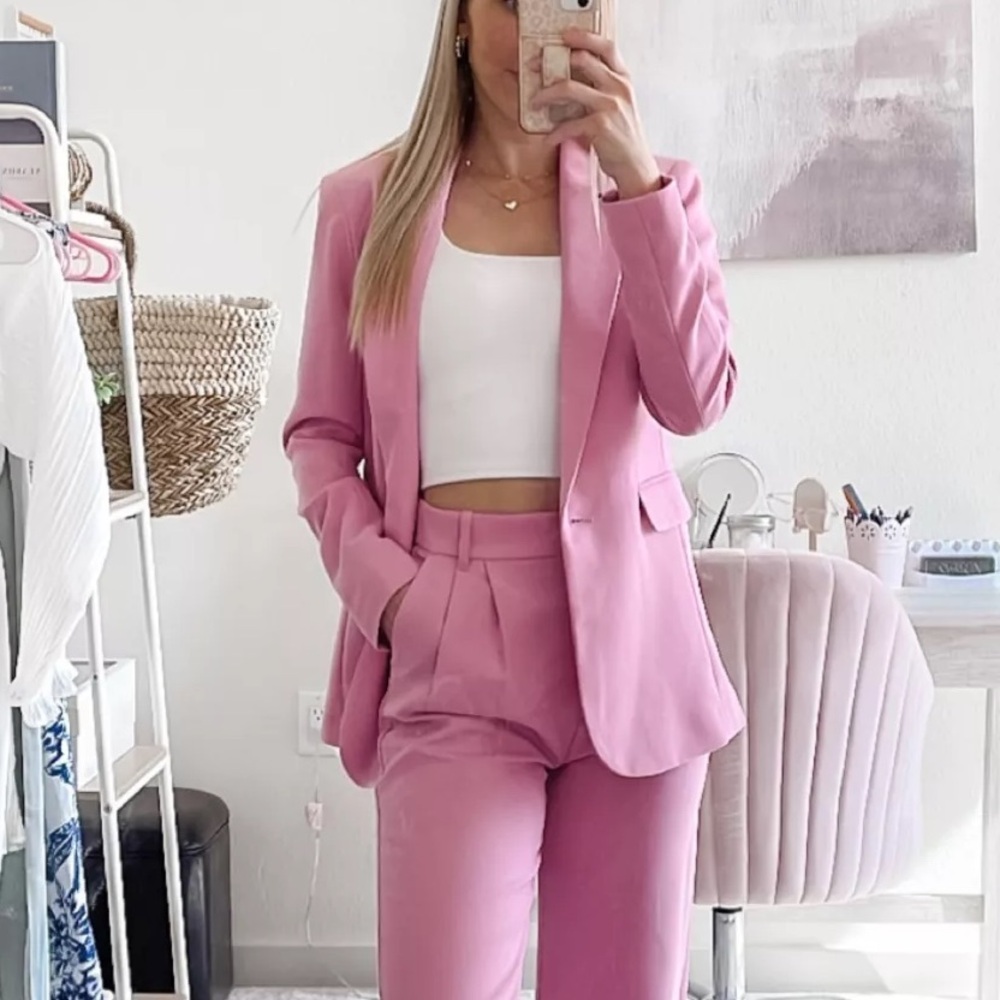 Abercrombie & Fitch Bubblegum Pink Suit Blazer Size XS